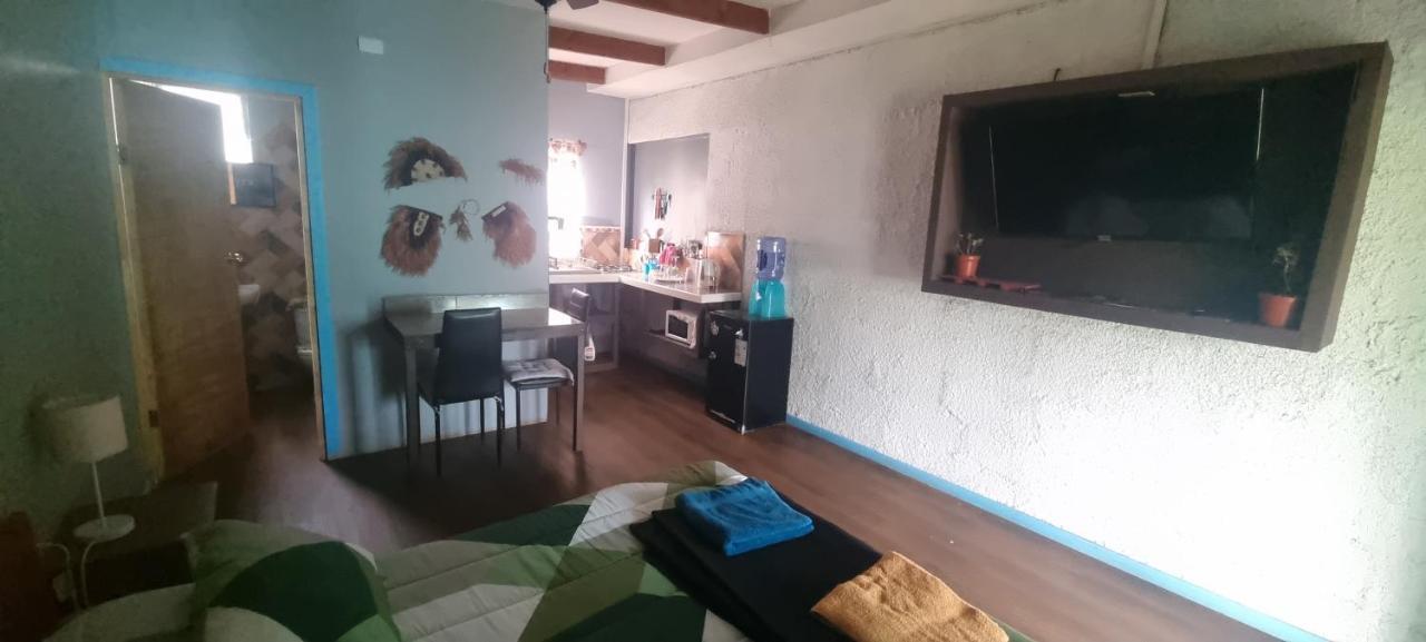 Апартаменти Hostal Henua Roa 2 Анґа-Роа Екстер'єр фото